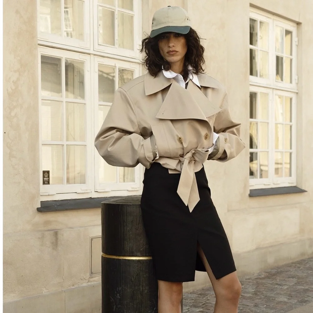 Helsa NWOT Overiszed Cropped Trench in Chino - Picture 4 of 13